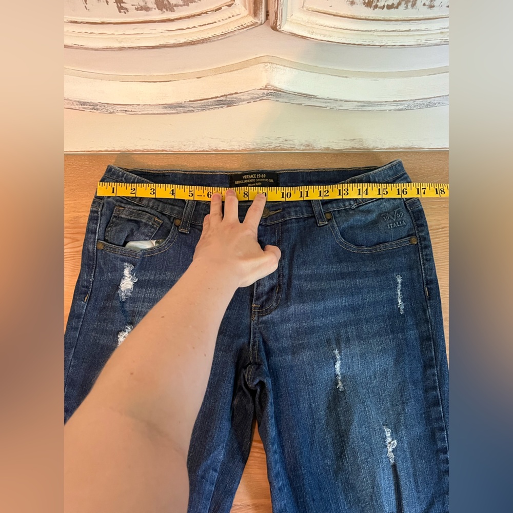 Versace V 1969 Midrise Distressed Jeans - Picture 14 of 16
